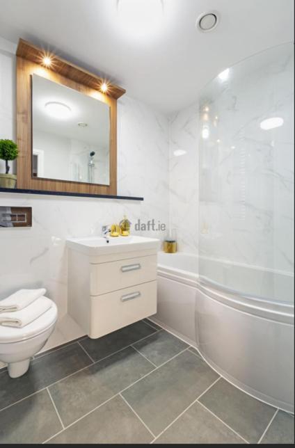 Modern Sandyford Bedroom 外观 照片